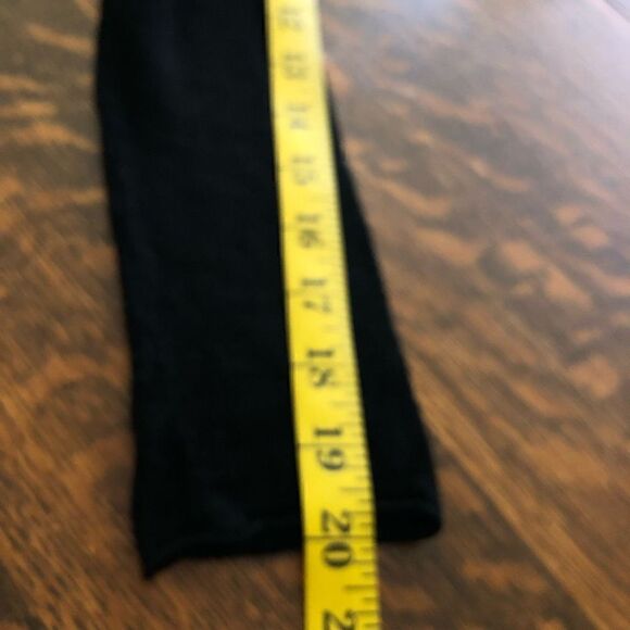 Margaret O’Leary Linen Blend Black One Button Cardigan Sweater - Picture 13 of 14